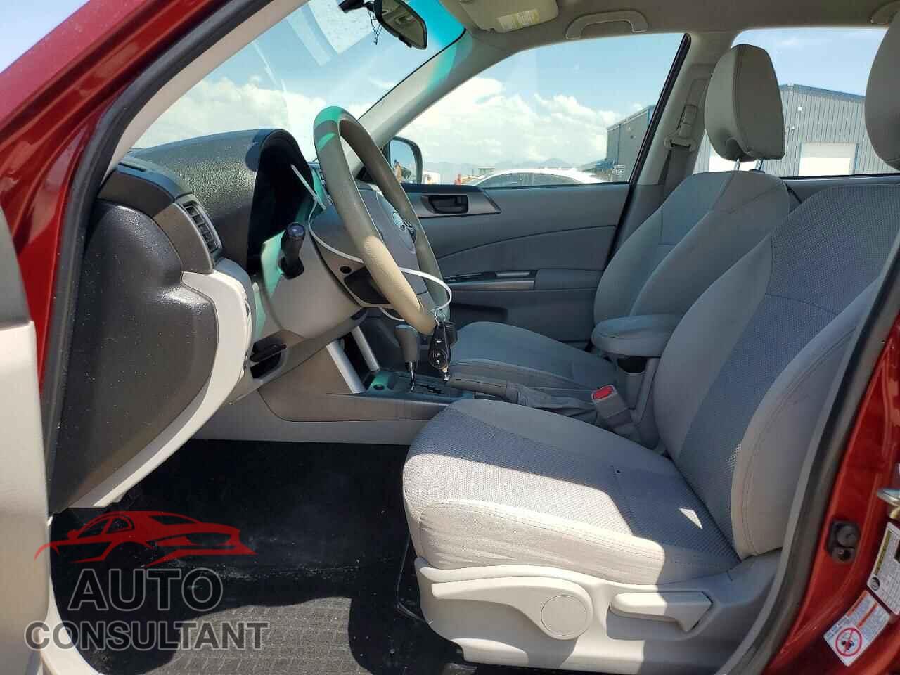 SUBARU FORESTER 2013 - JF2SHABC9DH444923