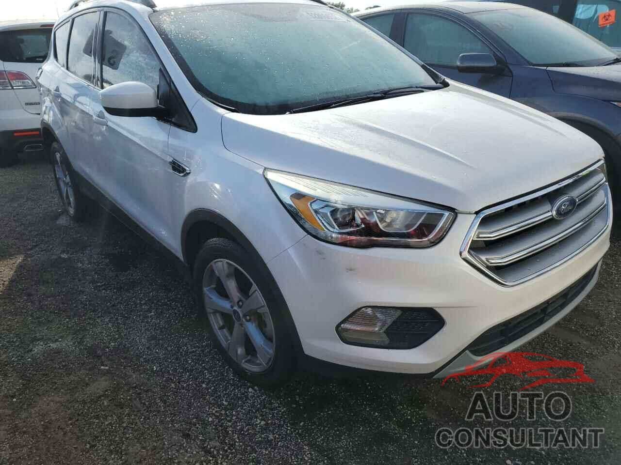 FORD ESCAPE 2017 - 1FMCU0GD3HUD35439