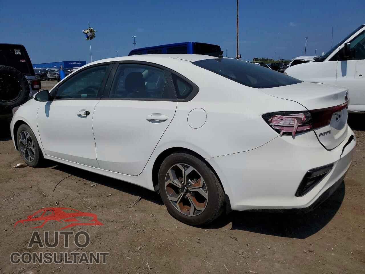 KIA FORTE 2019 - 3KPF24AD2KE074916