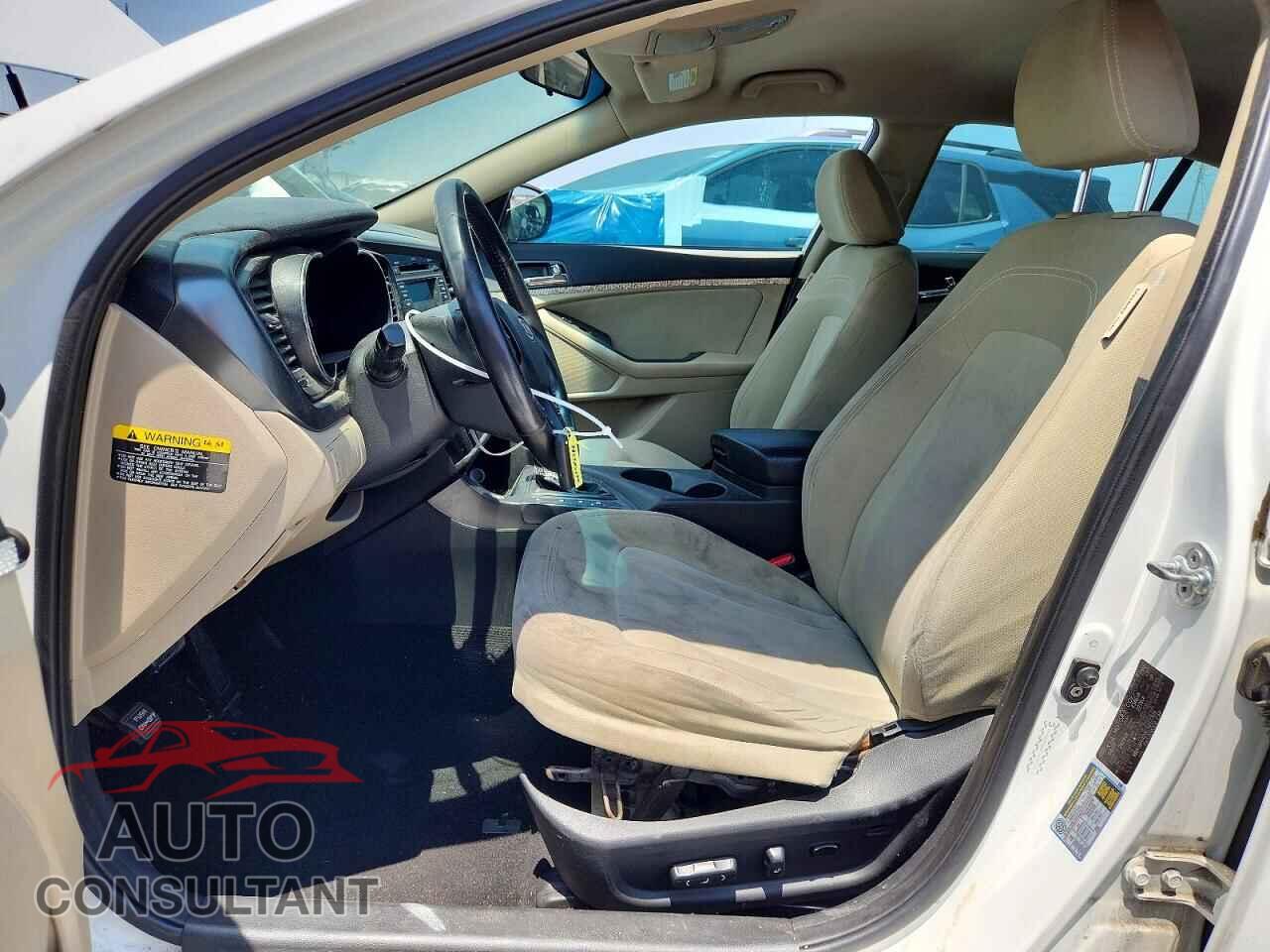 KIA OPTIMA 2012 - KNAGM4AD8C5017709
