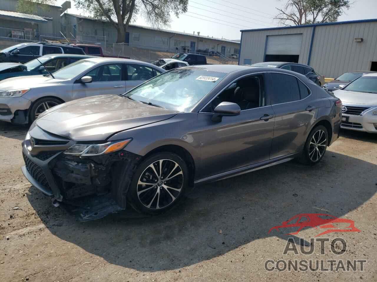 TOYOTA CAMRY 2018 - 4T1B11HKXJU016844