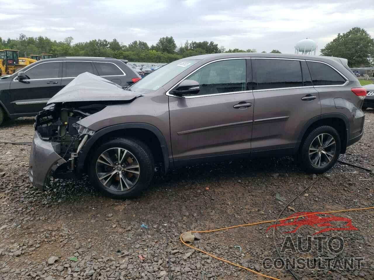 TOYOTA HIGHLANDER 2019 - 5TDBZRFH8KS966225