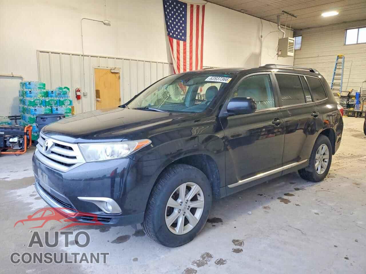 TOYOTA HIGHLANDER 2013 - 5TDBK3EH8DS222968