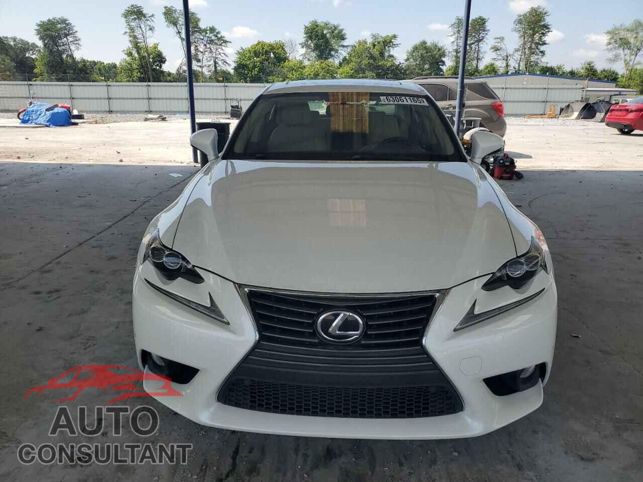 LEXUS IS 2014 - JTHBF1D23E5003010
