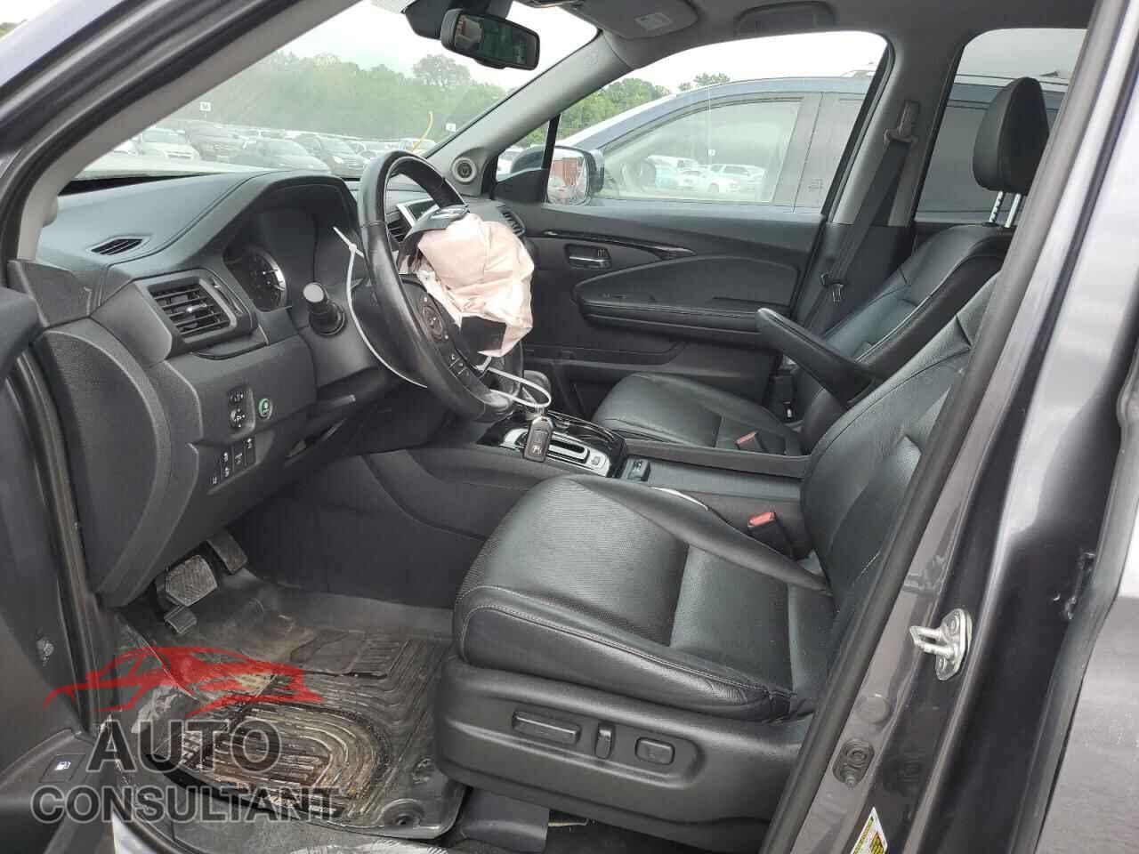 HONDA RIDGELINE 2018 - 5FPYK3F78JB009154