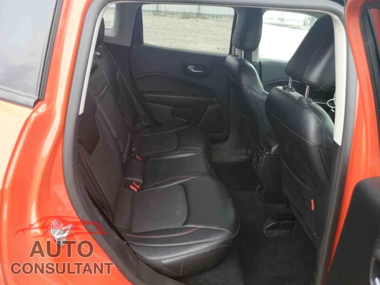 JEEP COMPASS 2017 - 3C4NJDDB8HT636086