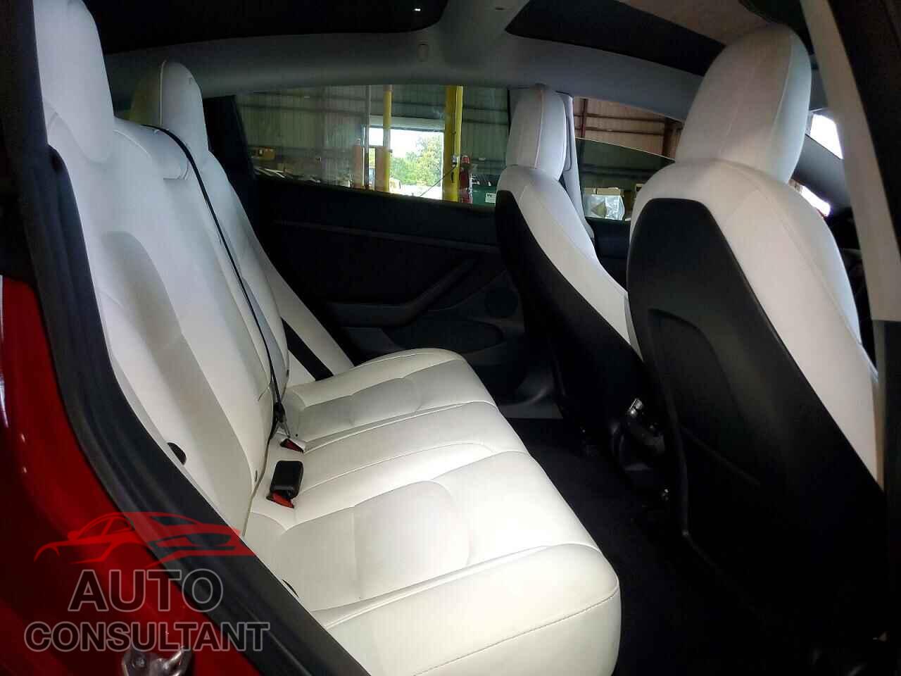 TESLA MODEL 3 2022 - 5YJ3E1EC2NF262411