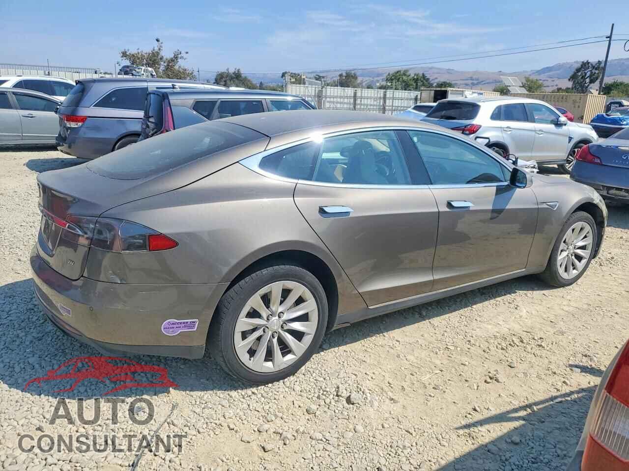 TESLA MODEL S 2016 - 5YJSA1E13GF133974