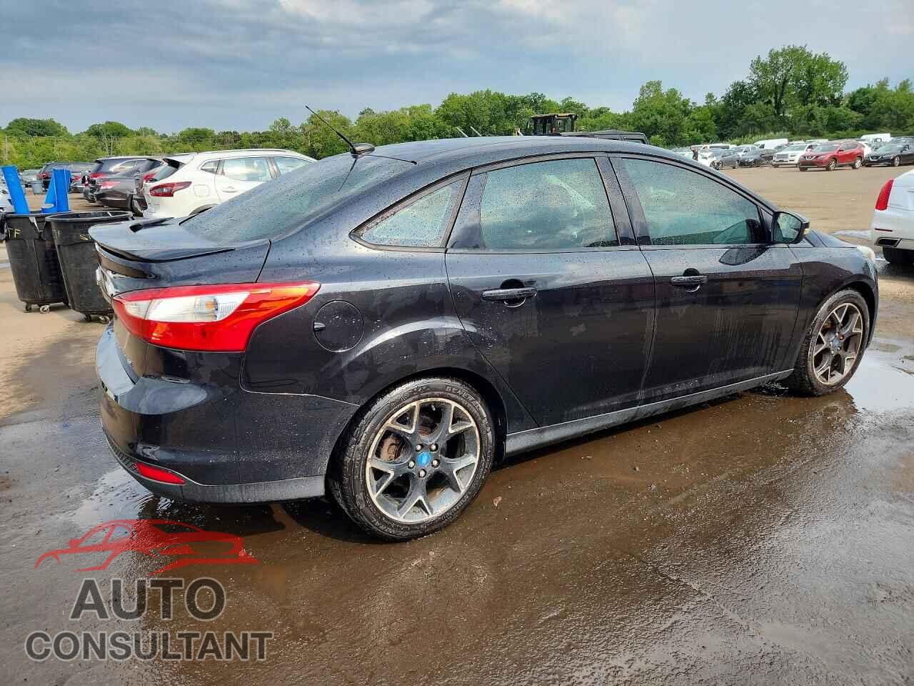 FORD FOCUS 2013 - 1FADP3F25DL111175