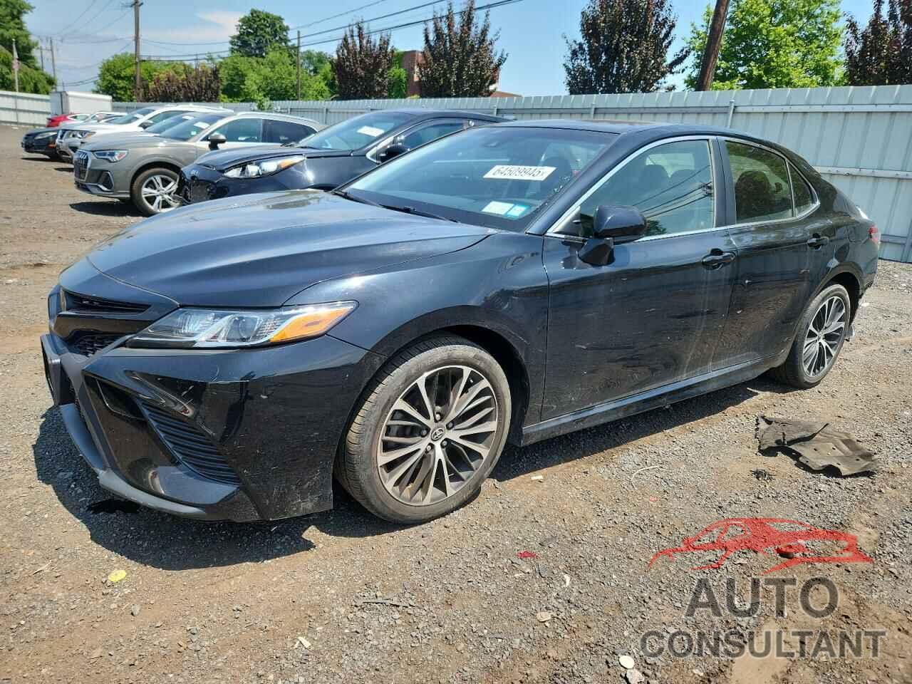 TOYOTA CAMRY 2018 - JTNB11HK2J3005410
