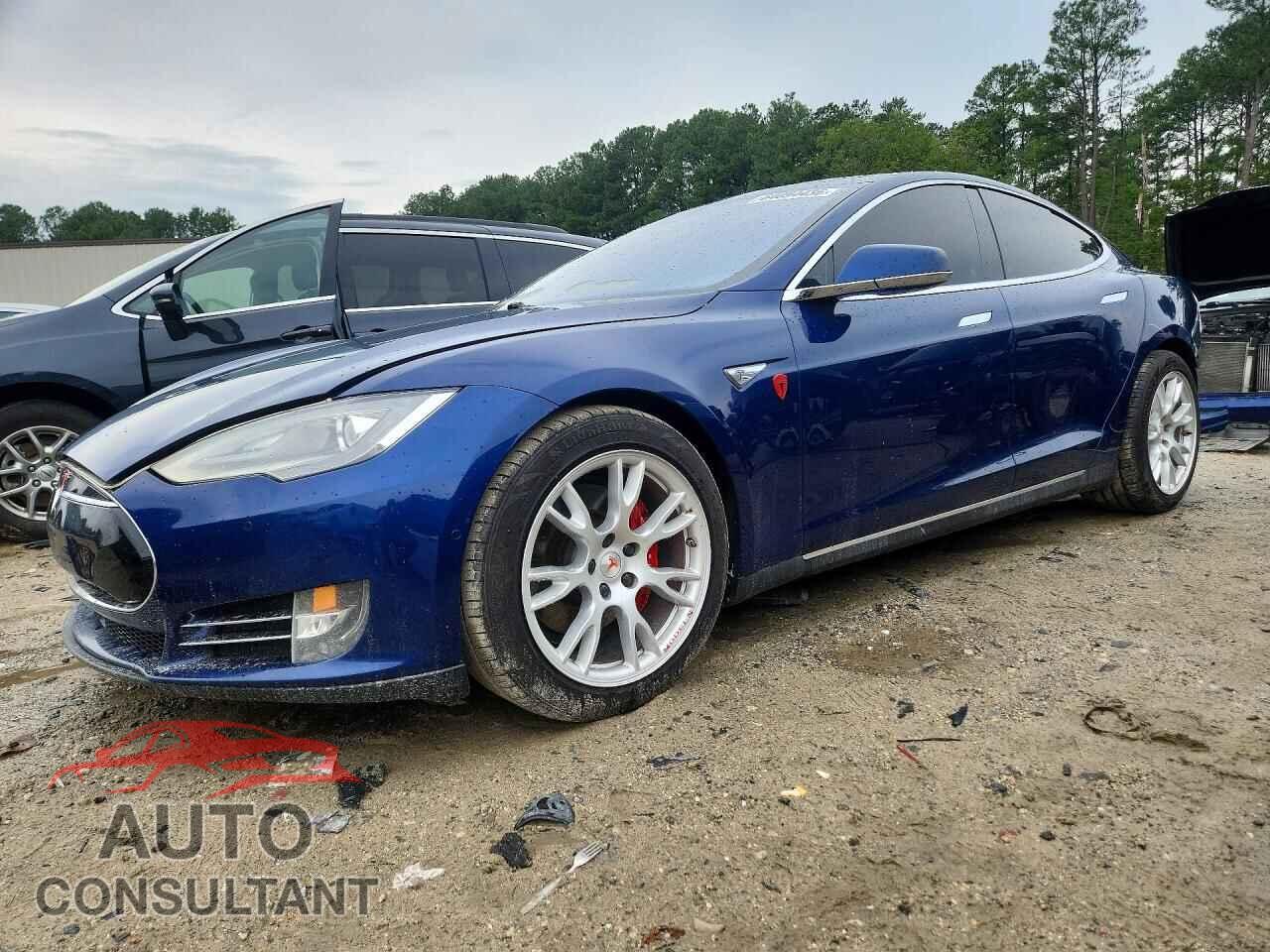 TESLA MODEL S 2015 - 5YJSA4H43FF089996