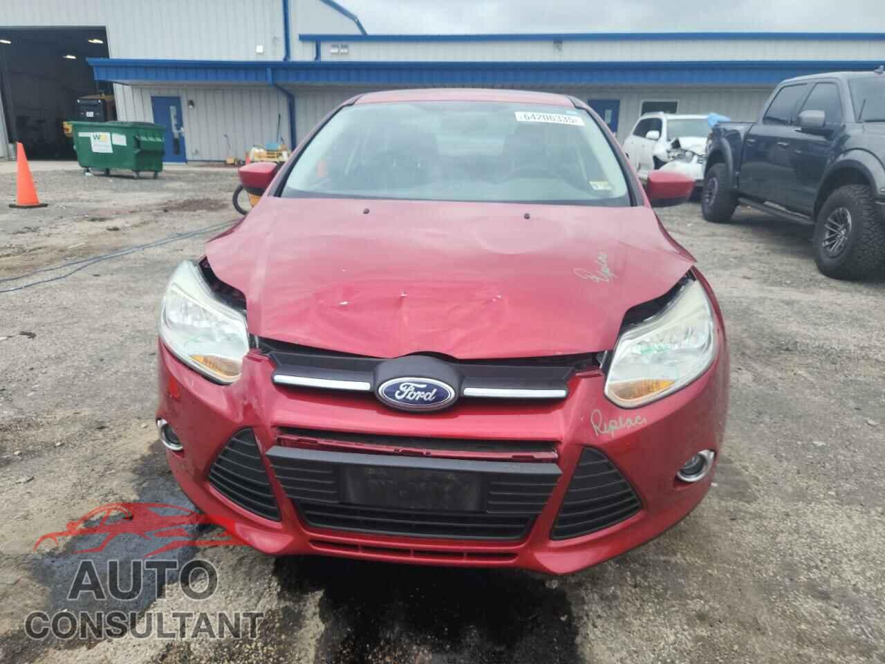 FORD FOCUS 2012 - 1FAHP3F20CL461751