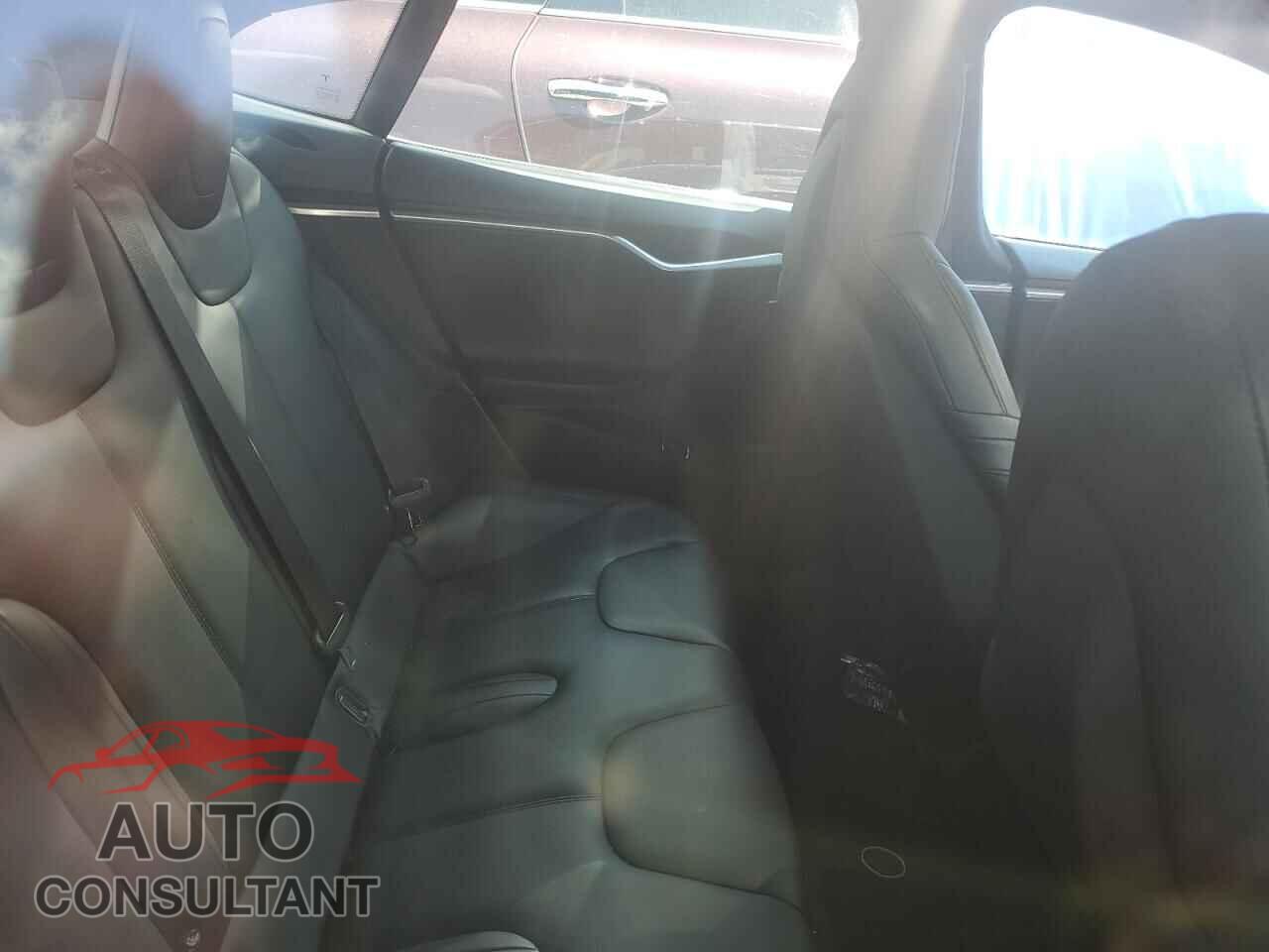 TESLA MODEL S 2016 - 5YJSA1E27GF151306