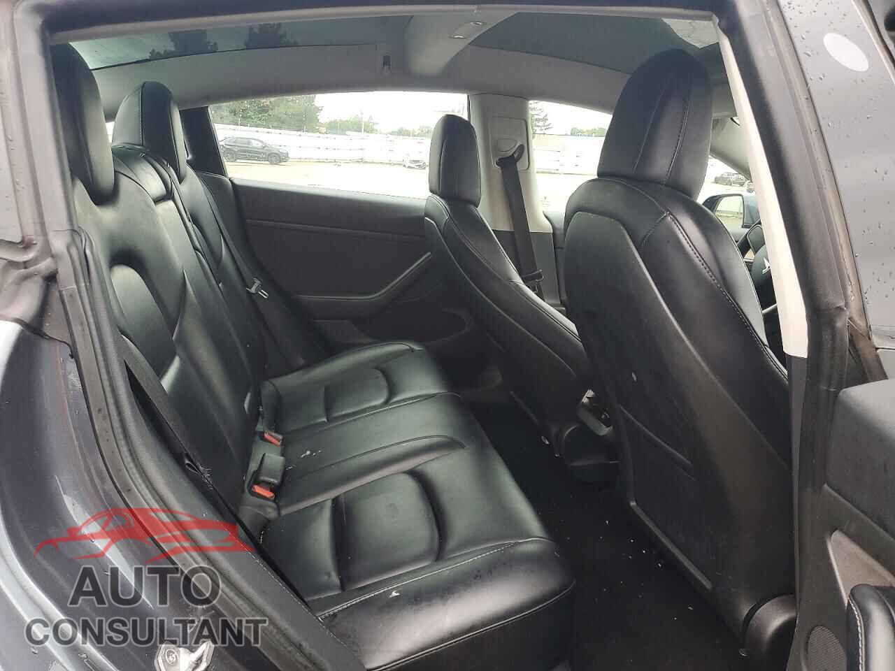 TESLA MODEL 3 2022 - 5YJ3E1EA0NF184743