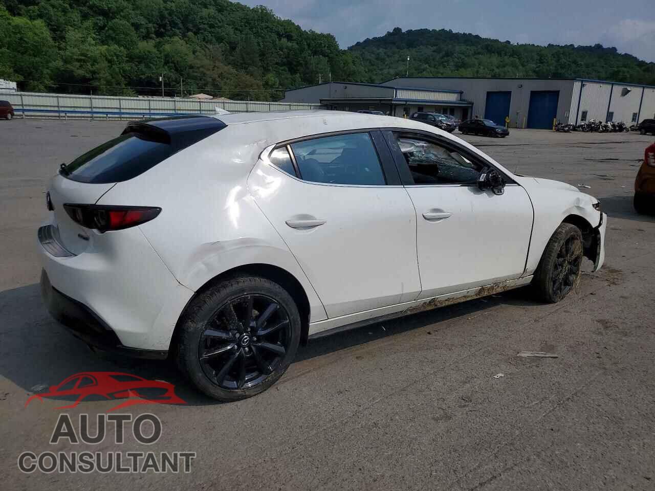 MAZDA 3 2021 - JM1BPBML9M1343121