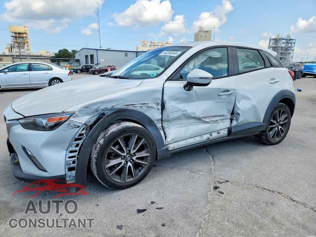 MAZDA CX-3 2017 - JM1DKFC79H0176192