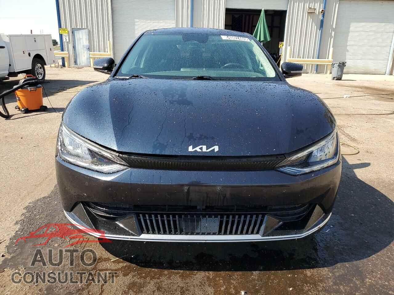 KIA EV6 LIGHT 2024 - KNDC34LA5R5198512