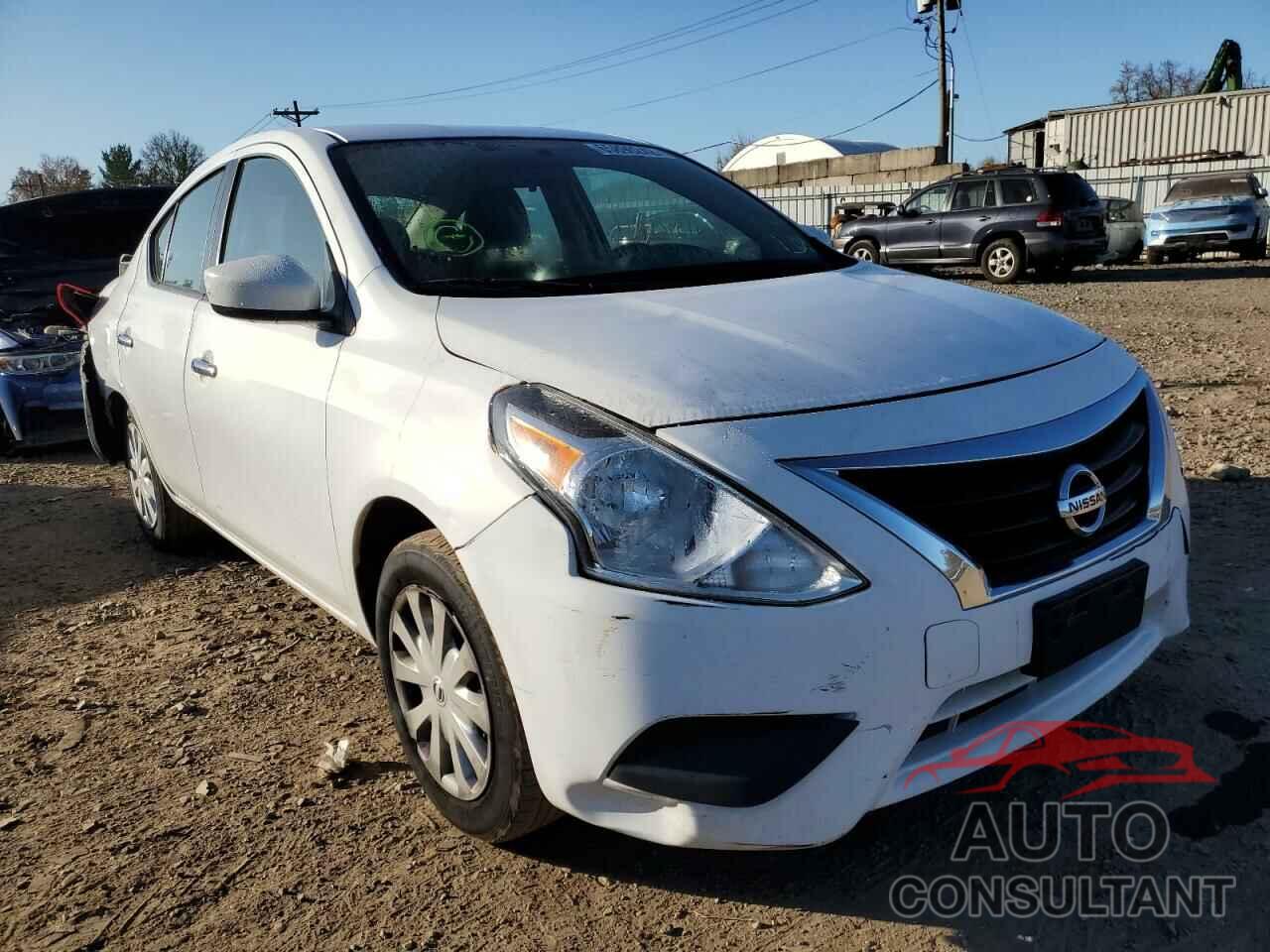 NISSAN VERSA 2017 - 3N1CN7AP3HK462157