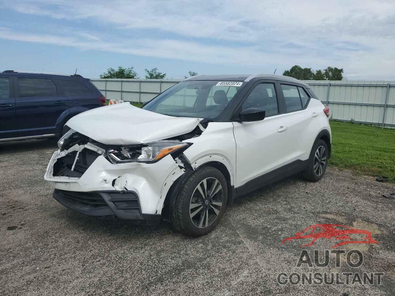 NISSAN KICKS 2018 - 3N1CP5CU6JL536902