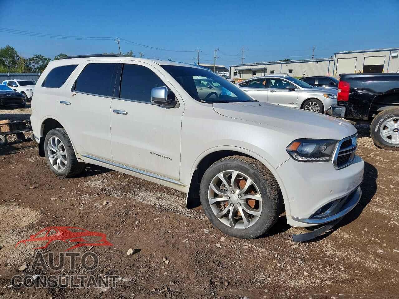 DODGE DURANGO 2018 - 1C4RDJEG1JC393434