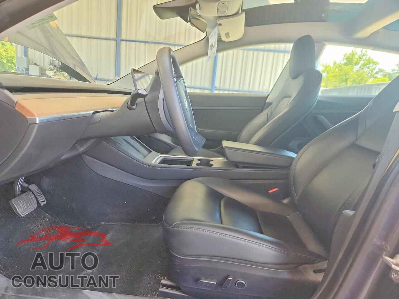 TESLA MODEL 3 2021 - 5YJ3E1EA6MF907266