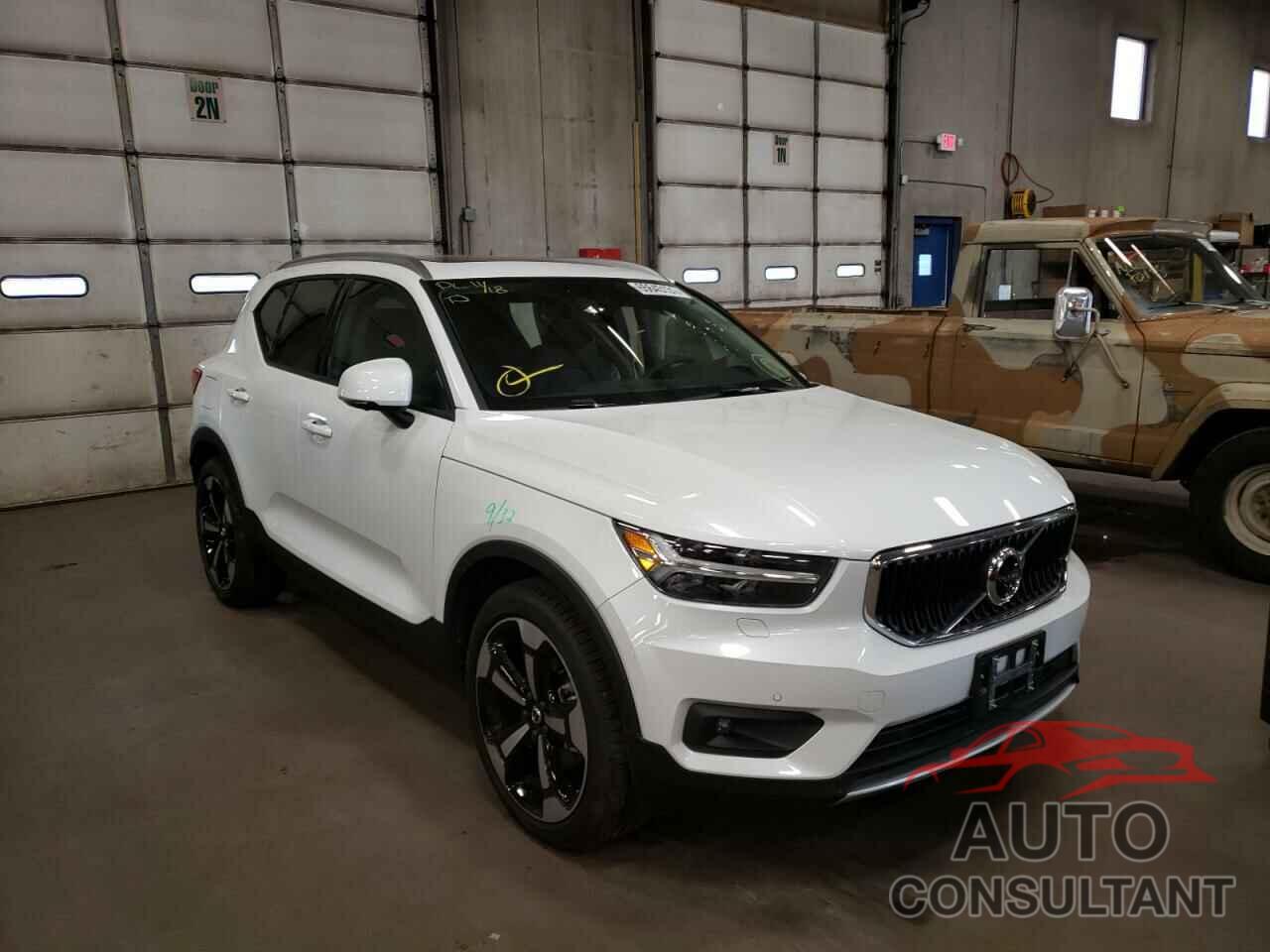 VOLVO XC40 2021 - YV4162UK8M2557837