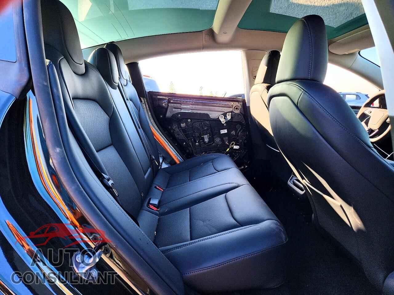 TESLA MODEL 3 2026 - 5YJ3E1EAXTF147535