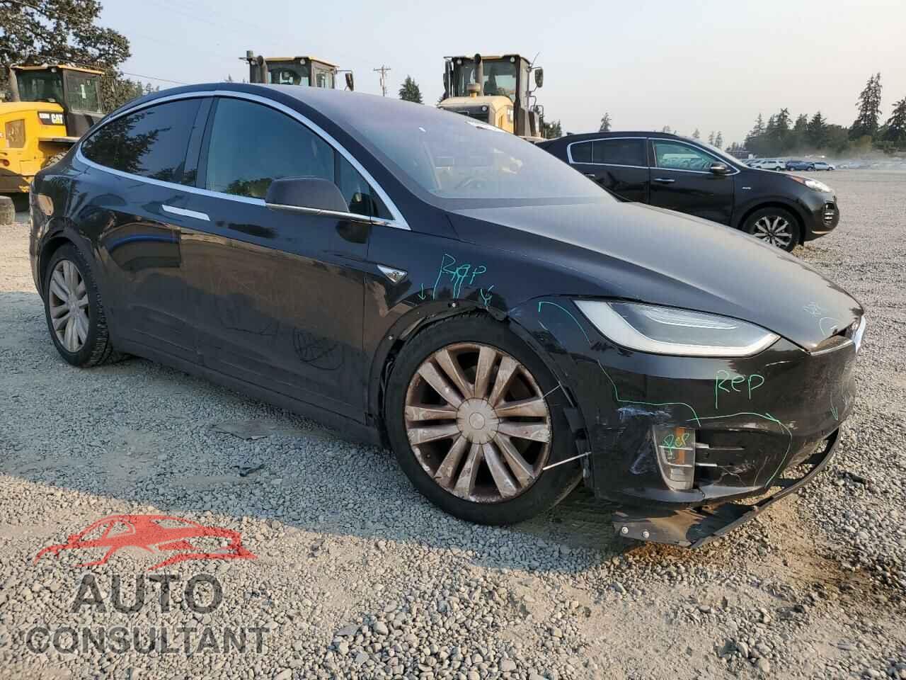 TESLA MODEL X 2016 - 5YJXCAE28GF005190