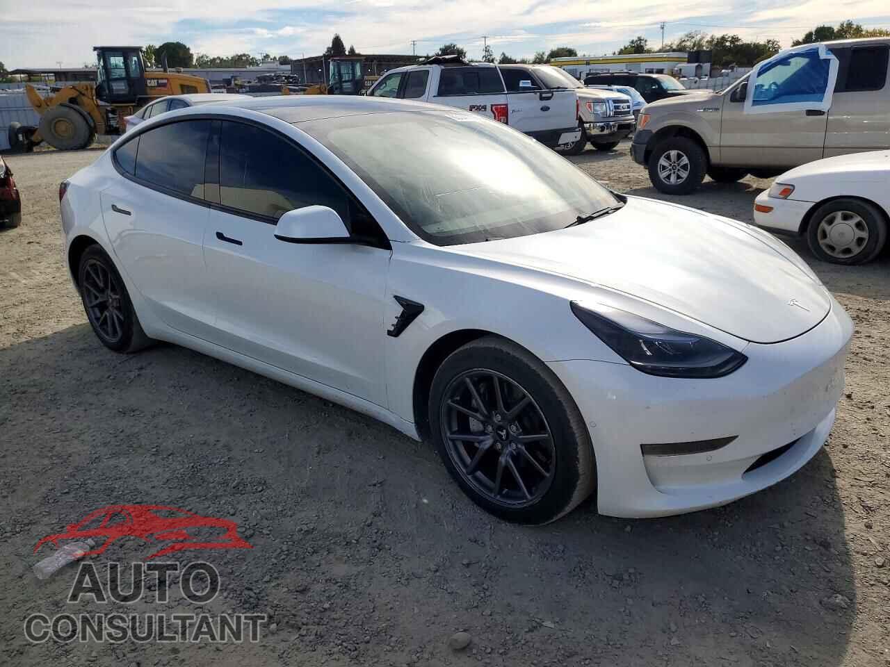 TESLA MODEL 3 2021 - 5YJ3E1EA2MF874444