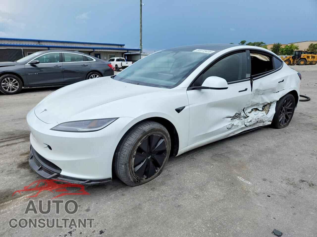 TESLA MODEL 3 2024 - 5YJ3E1EA0RF743763