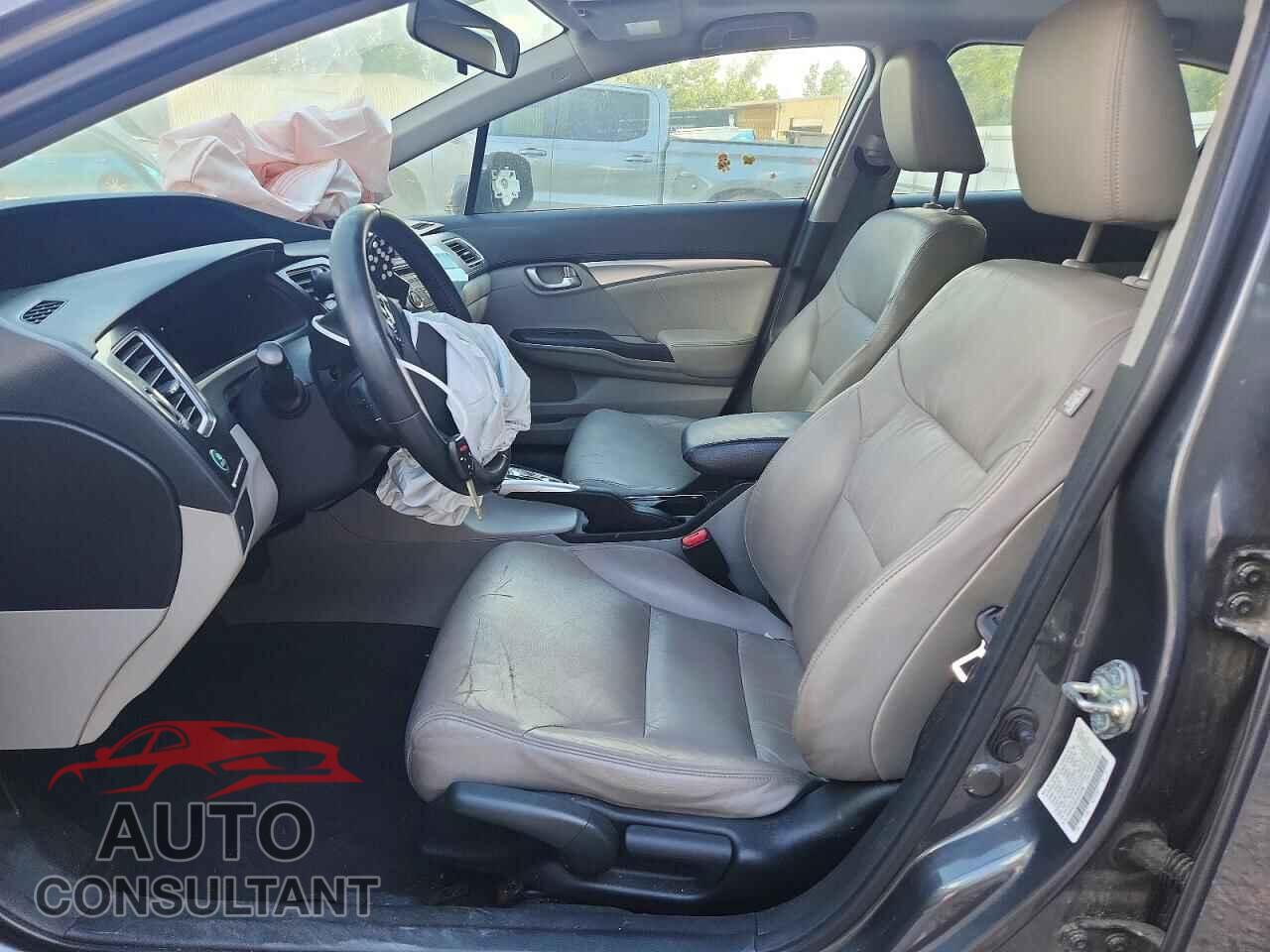 HONDA CIVIC 2013 - 2HGFB2F96DH524486