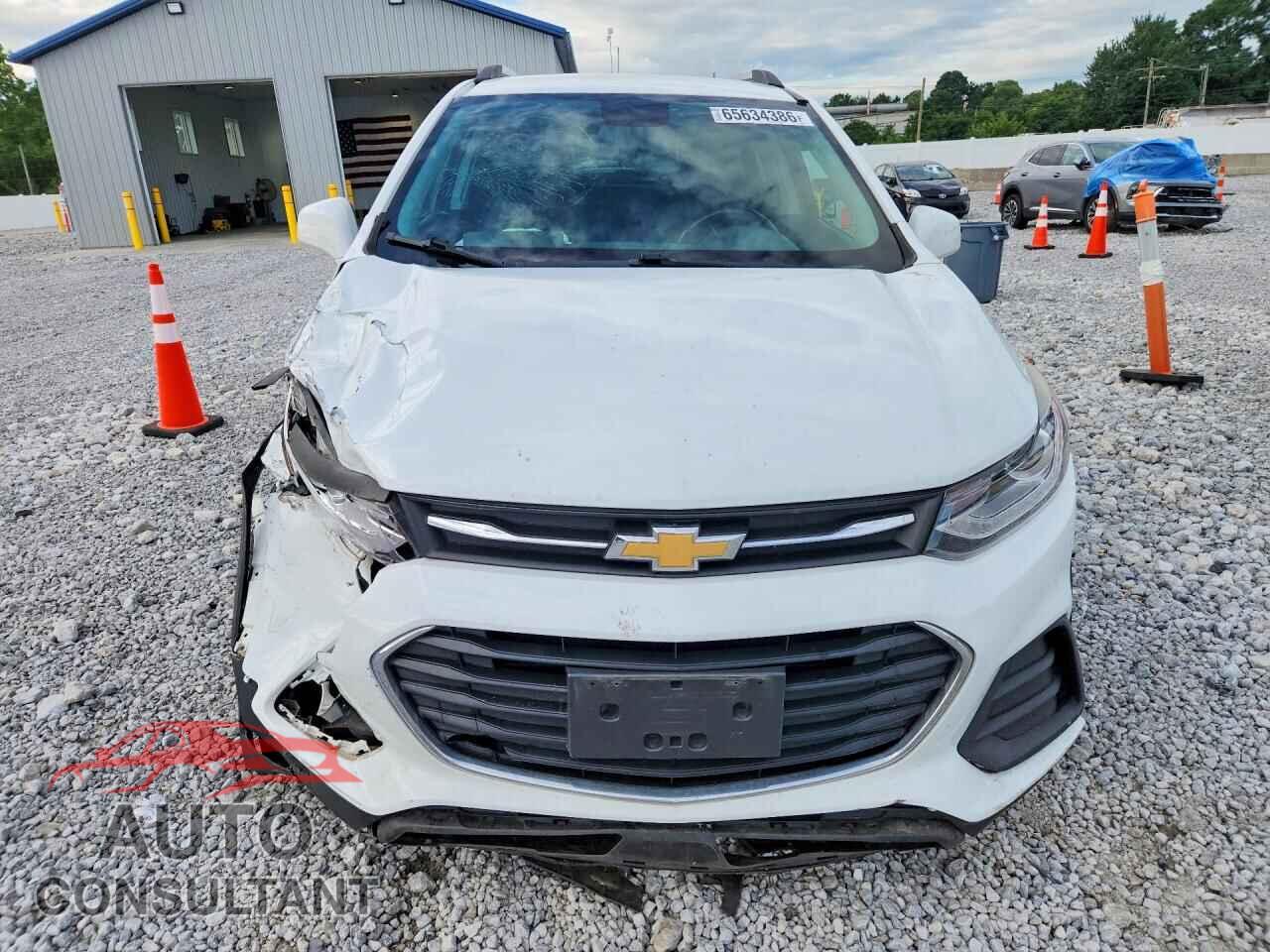 CHEVROLET TRAX 2018 - KL7CJLSB4JB683382