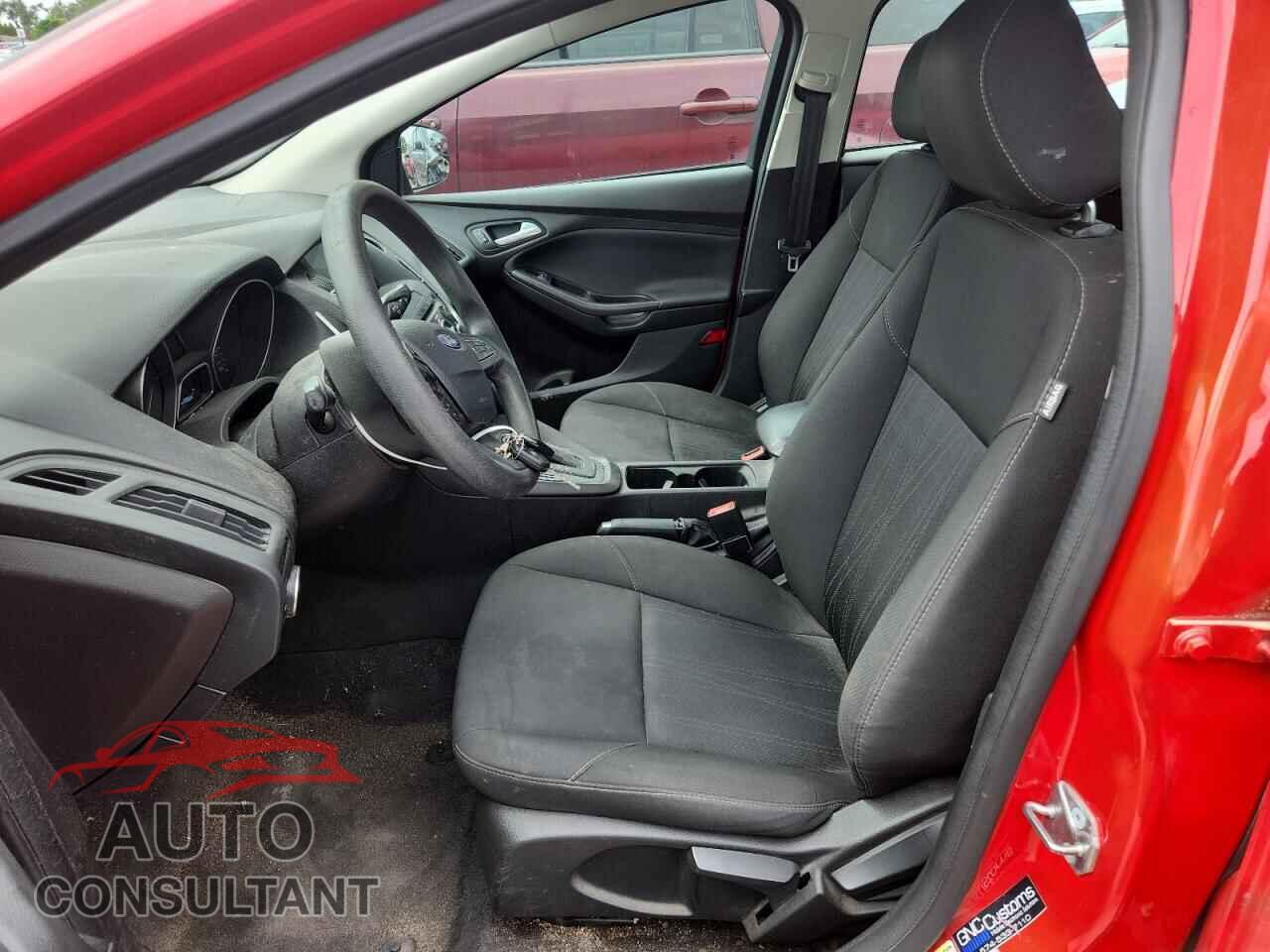 FORD FOCUS 2017 - 1FADP3H26HL224832