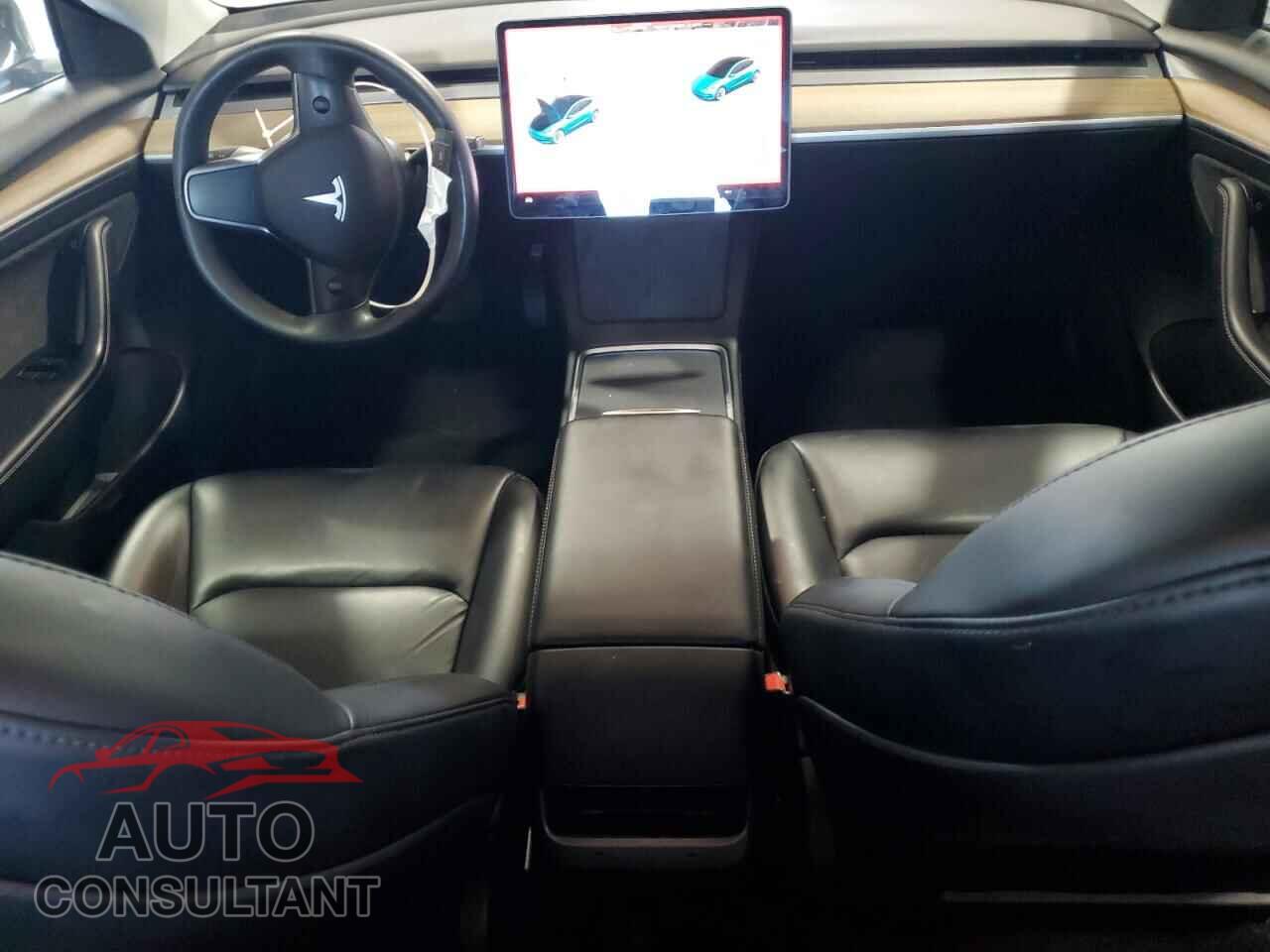 TESLA MODEL 3 2021 - 5YJ3E1EA2MF083217