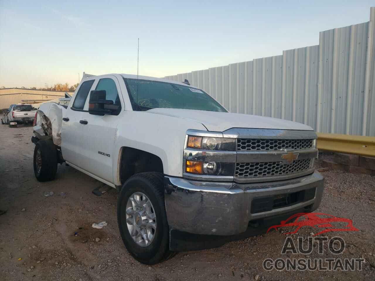 CHEVROLET SILVERADO 2019 - 2GC2KREG8K1140334