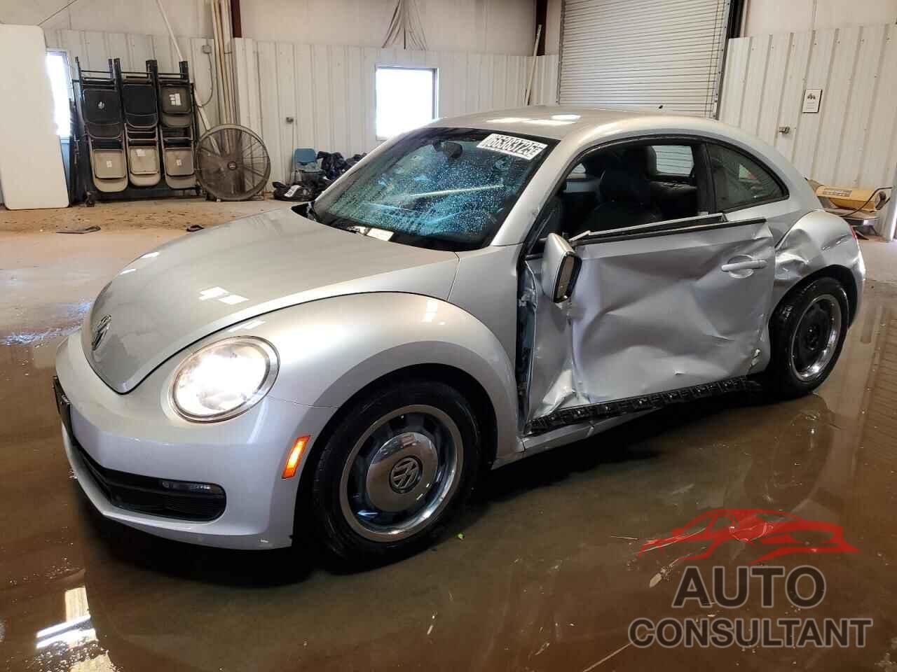 VOLKSWAGEN BEETLE 2012 - 3VWJP7AT6CM633084
