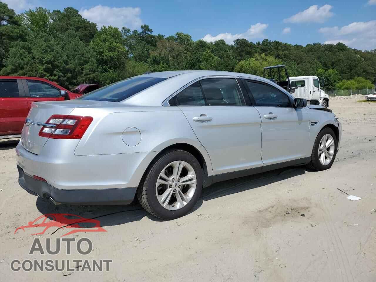 FORD TAURUS 2015 - 1FAHP2D88FG172535
