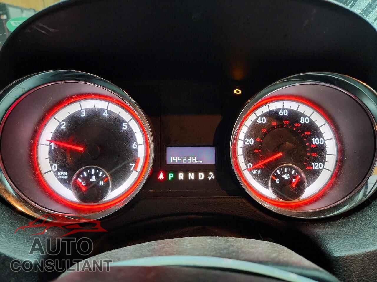 DODGE CARAVAN 2015 - 2C4RDGBG7FR750718
