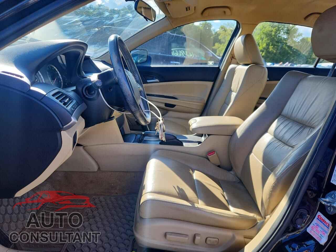 HONDA ACCORD 2011 - 1HGCP2F61BA113700