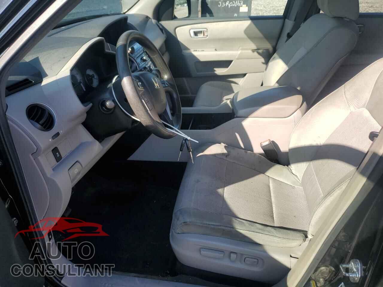 HONDA PILOT 2013 - 5FNYF4H47DB031978