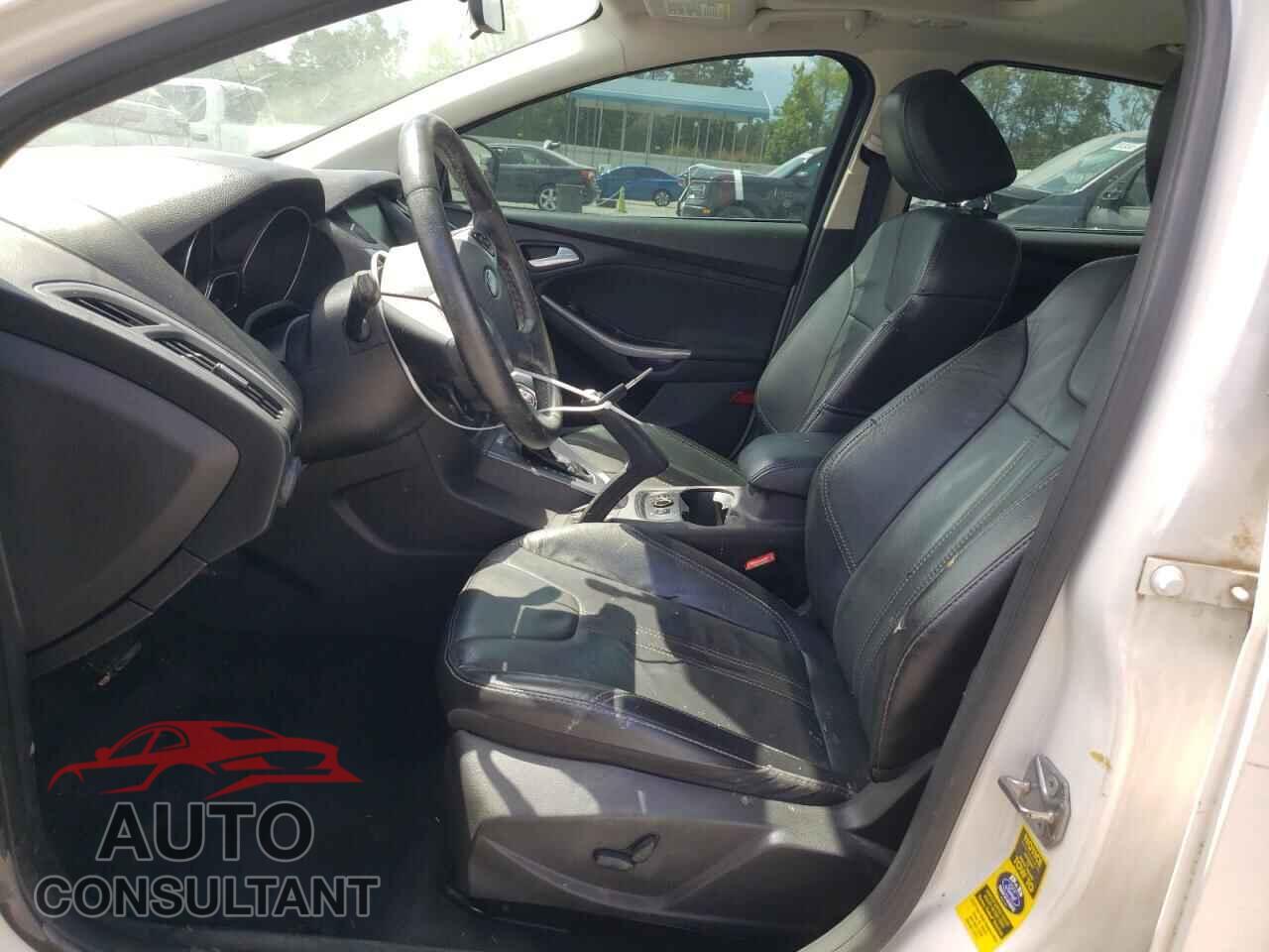 FORD FOCUS 2014 - 1FADP3J27EL410062