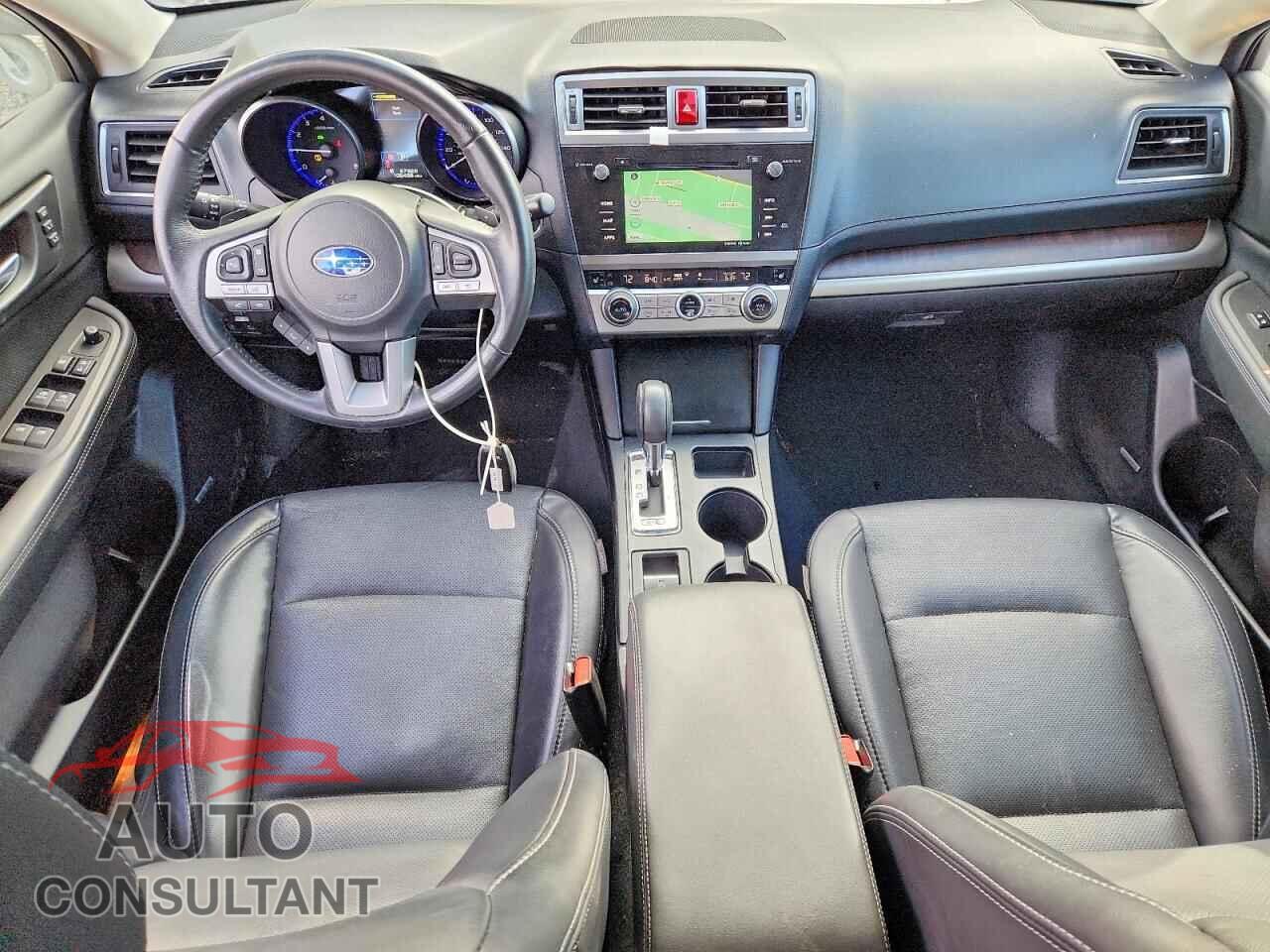 SUBARU OUTBACK 2017 - 4S4BSENC6H3385752