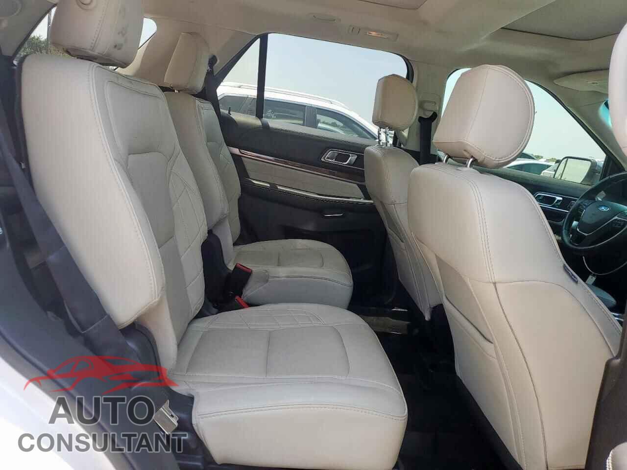FORD EXPLORER 2017 - 1FM5K8HT2HGA92997
