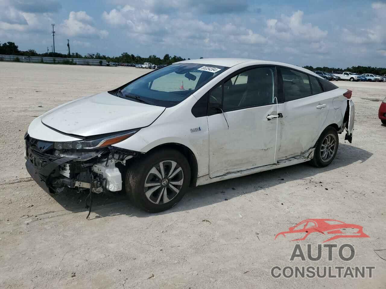 TOYOTA PRIUS 2018 - JTDKARFP9J3088593