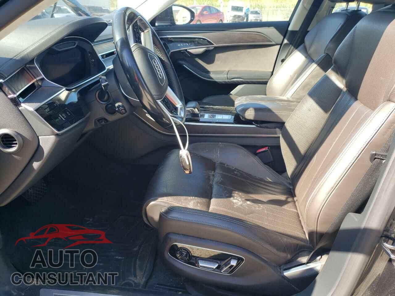 AUDI A8 2019 - WAU8DAF8XKN006143