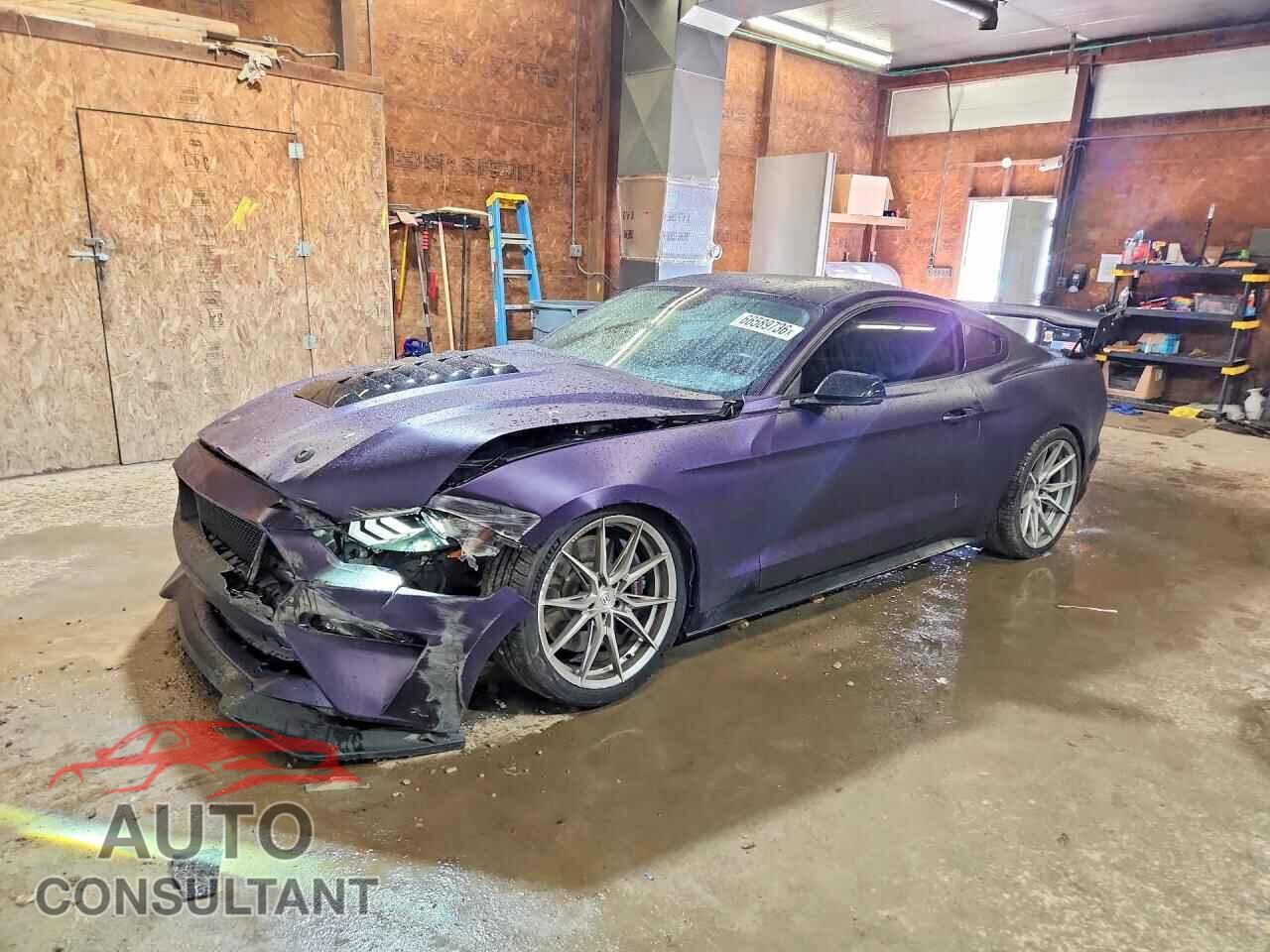 FORD MUSTANG 2018 - 1FA6P8CFXJ5154908