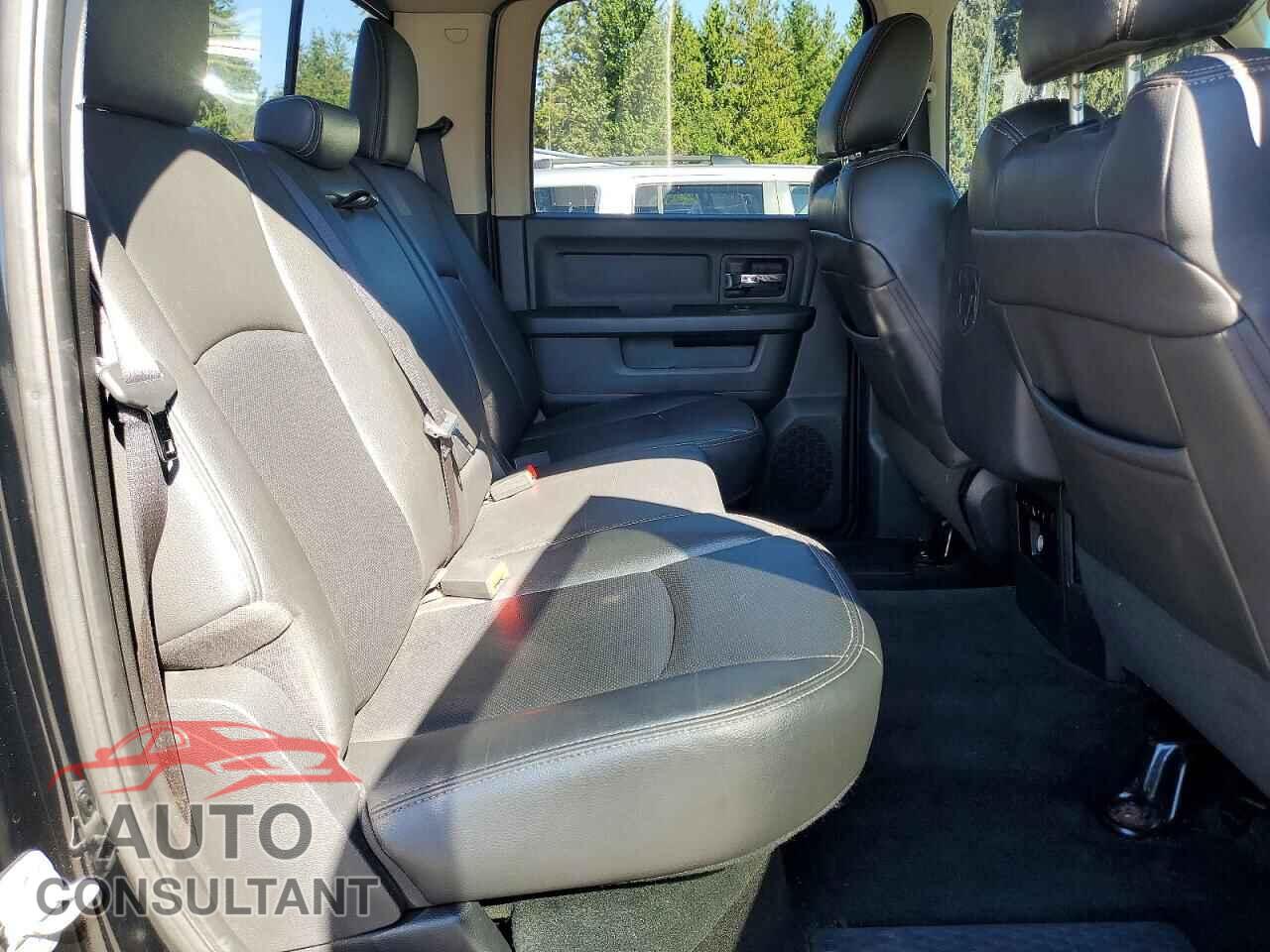 DODGE RAM 1500 2012 - 1C6RD7MT2CS338329