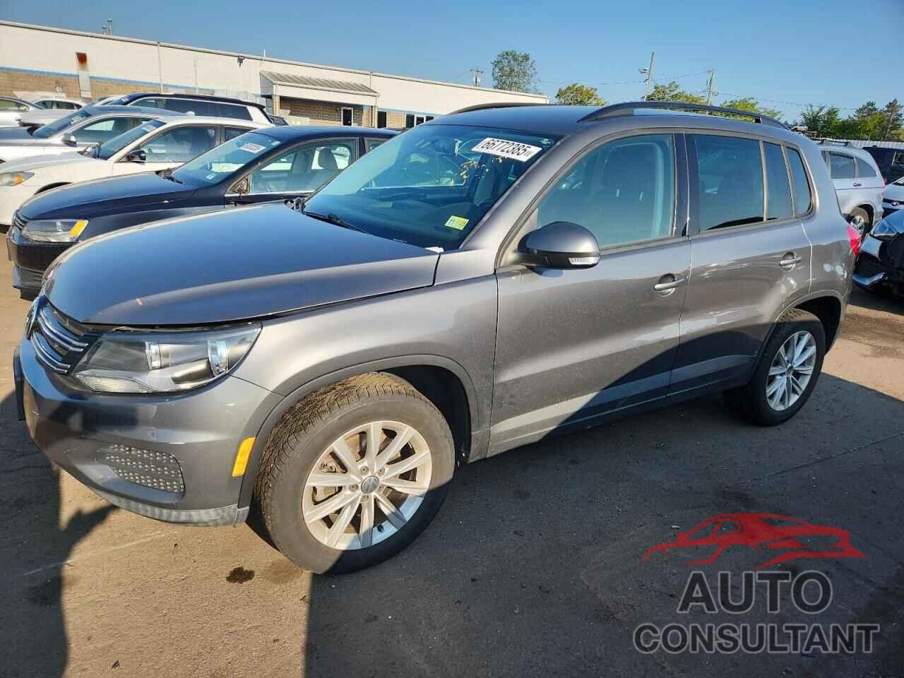 VOLKSWAGEN TIGUAN 2015 - WVGBV7AX5FW517763