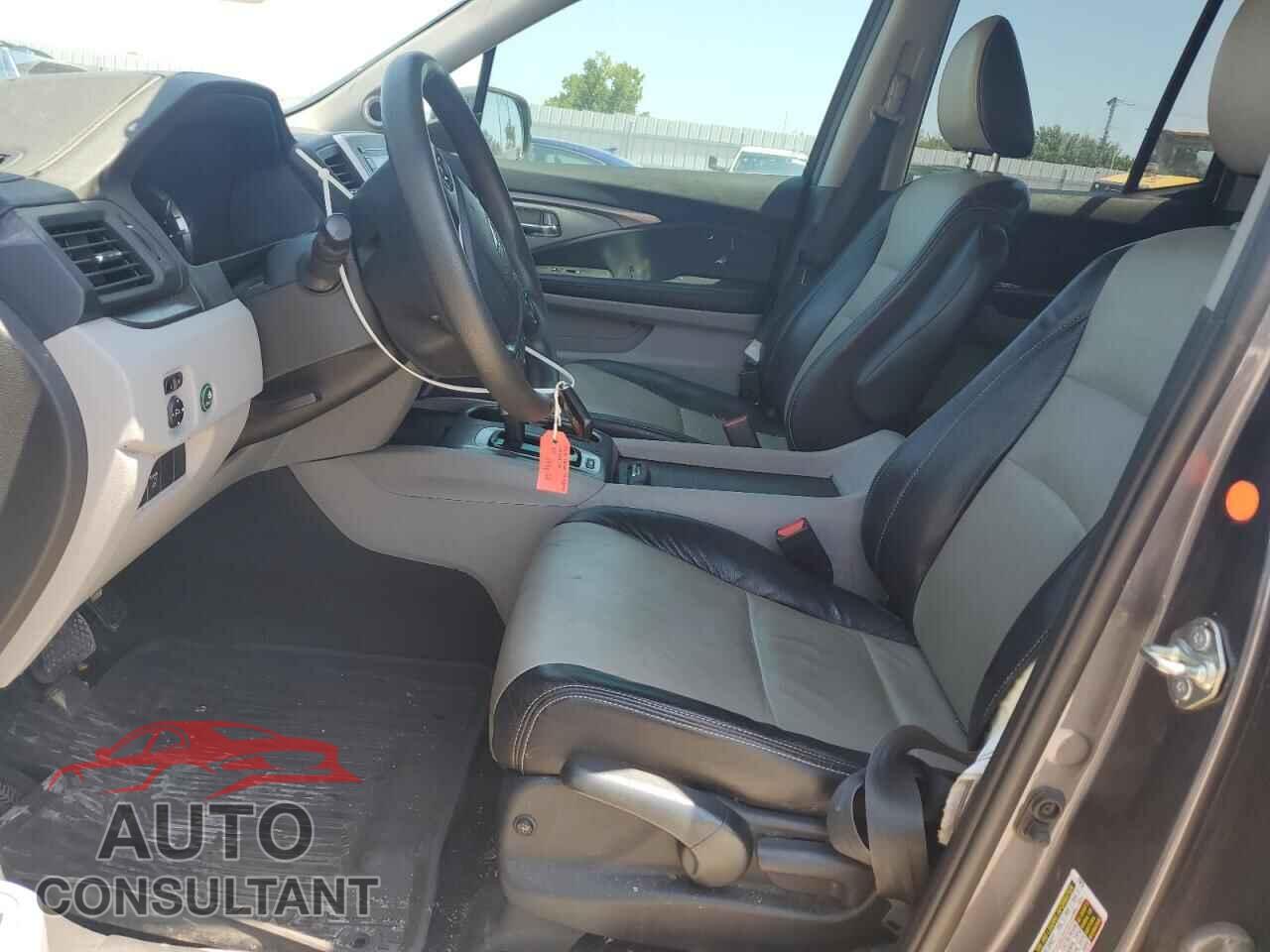 HONDA RIDGELINE 2017 - 5FPYK2F41HB004209