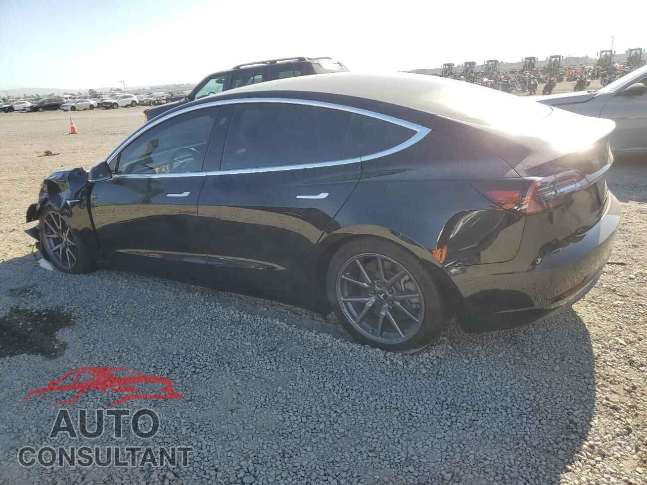 TESLA MODEL 3 2019 - 5YJ3E1EA2KF306868